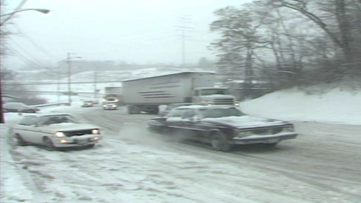 Archives: Drivers struggle up snowy Ridge Road hill