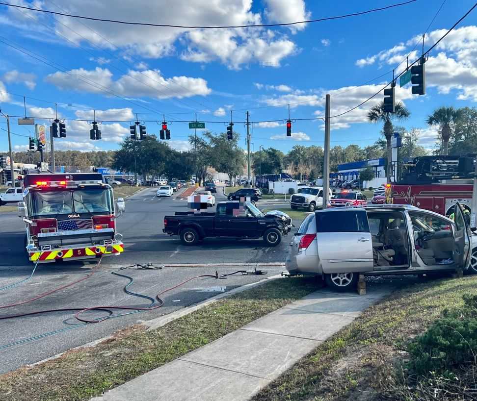 2 Injured In Ocala Crash