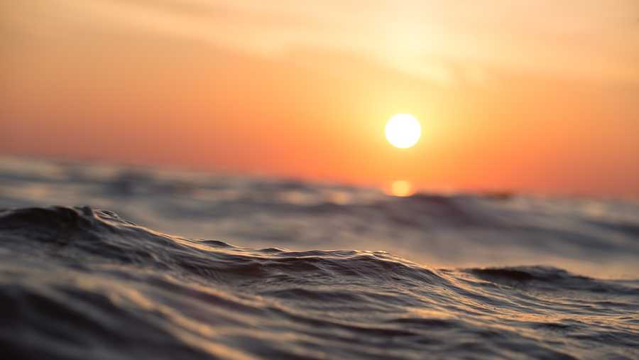 Ocean Generaic Man falls from Ocean City hotel balcony
