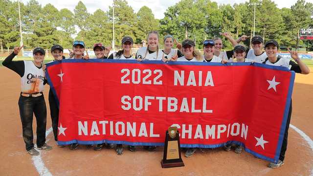 Oklahoma City University wins NAIA Softball World Series - Vimarsana News