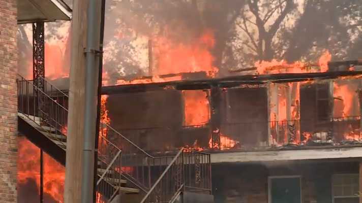 Firefighters union firing back over criticism that came while battling apartment blaze - Vimarsana News