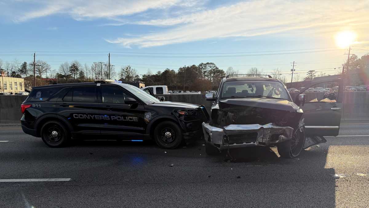 Officer injured after being dragged by vehicle during New Year's Eve traffic stop