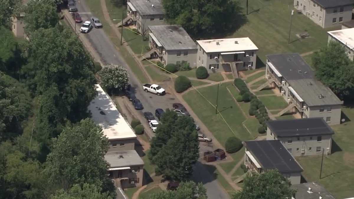 Armed person, police exchange gunfire at Spartanburg apartment complex
