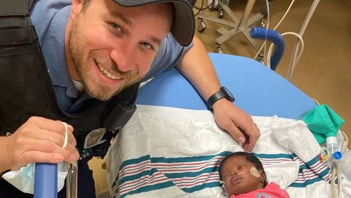 Royals to honor KC police officer who saved choking child