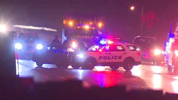 Officers involved in 2 separate crashes overnight