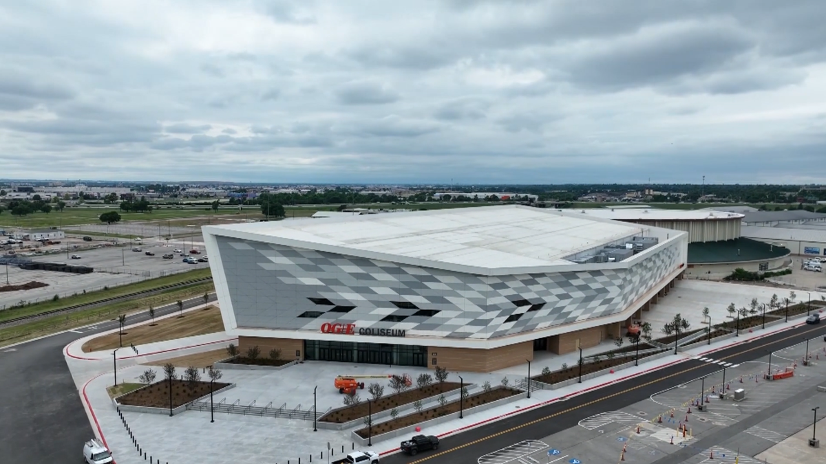 Tornado warning disrupts Oklahoma state basketball tournament in OKC