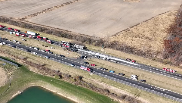 Community mourns after 3 students, 3 adults killed in crash on Ohio highway - Vimarsana News