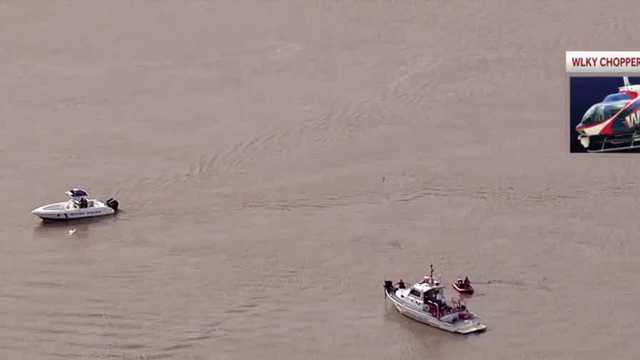 Bystander tries to rescue woman from Ohio River, both likely dead - Vimarsana News