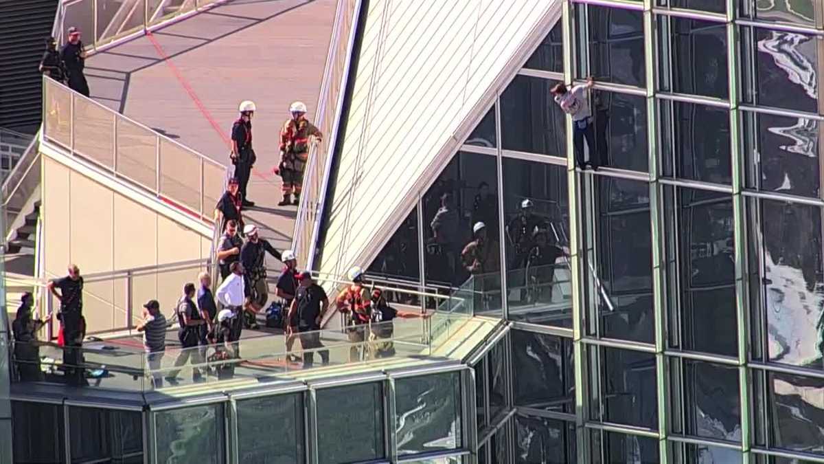 OKCFD discusses getting Devon Tower climber to safety