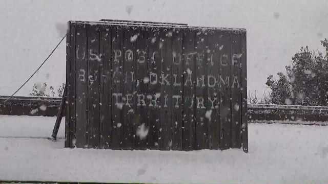 Oklahoma seeing snowfall as winter weather moves through - Vimarsana News