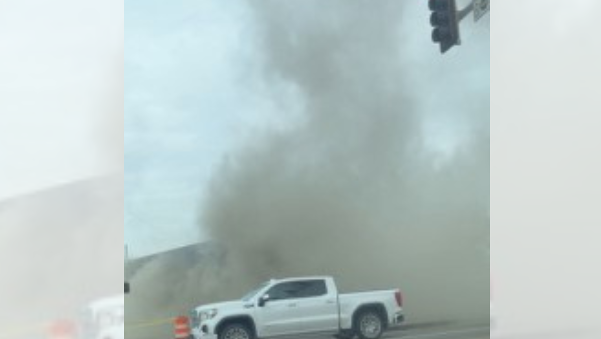 Crews respond to fire at Norman thrift store