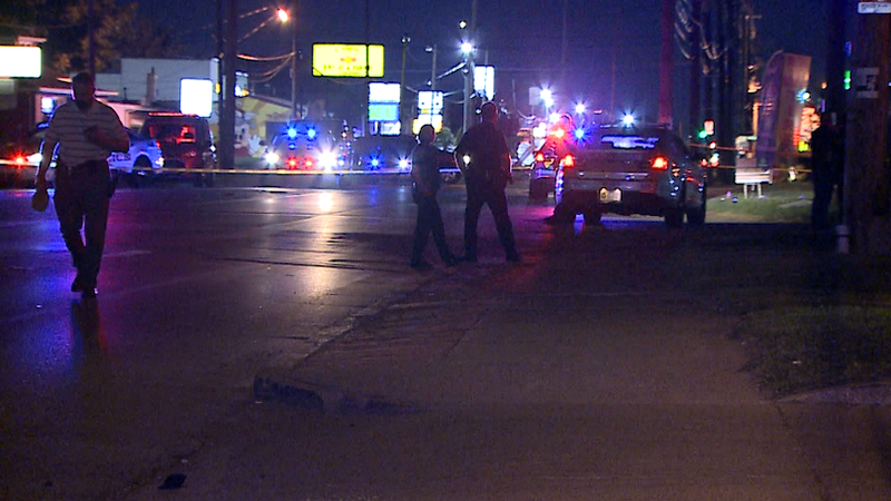 LMPD: Man wounded in Park Hill shooting Friday night