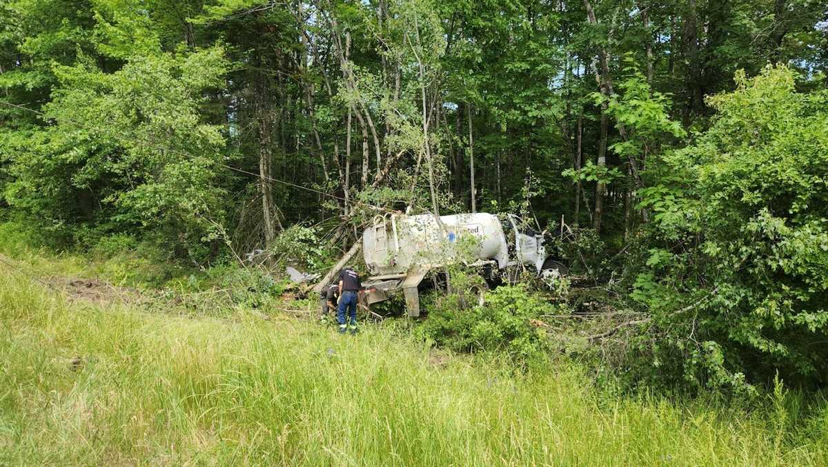 Water tanker truck crashes on Maine highway, driver hurt