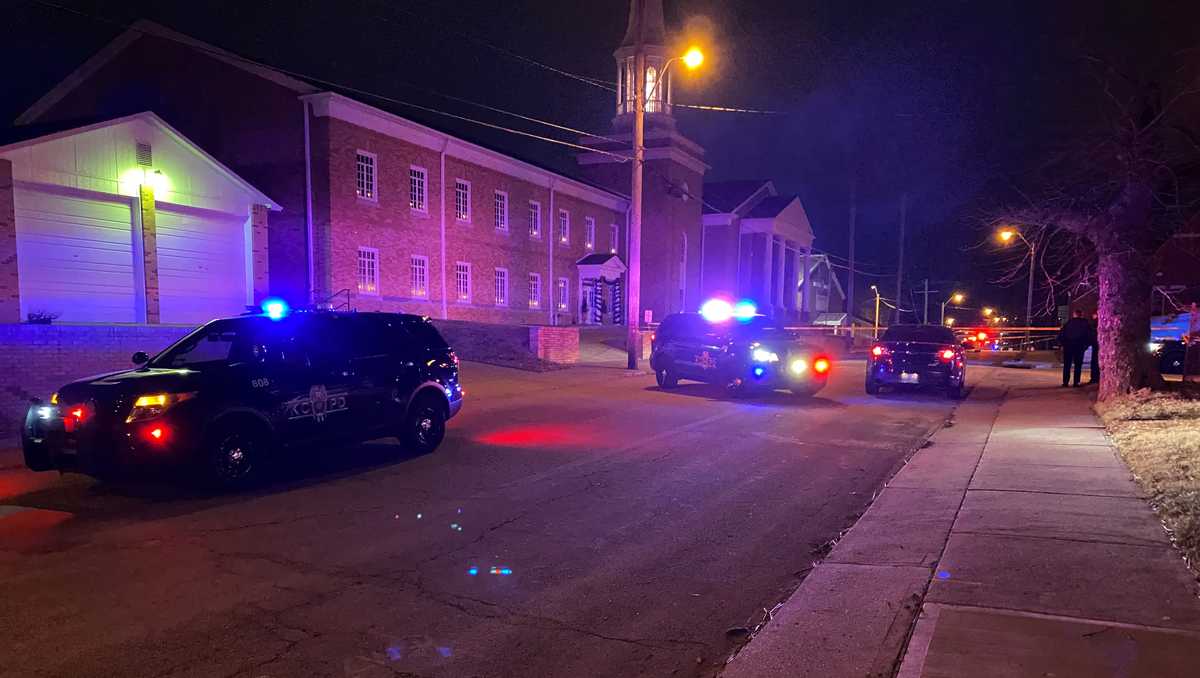Kansas City, Missouri police say man fatally shot Wednesday night