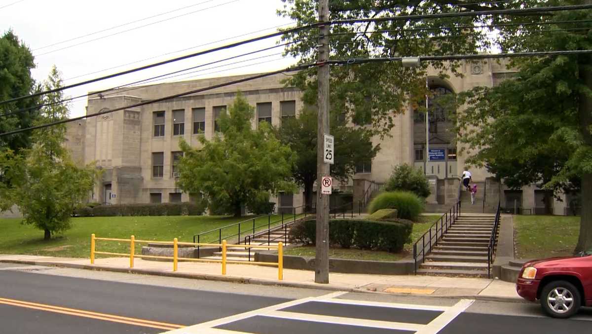 Pittsburgh student in custody after assault at Oliver Citywide Academy