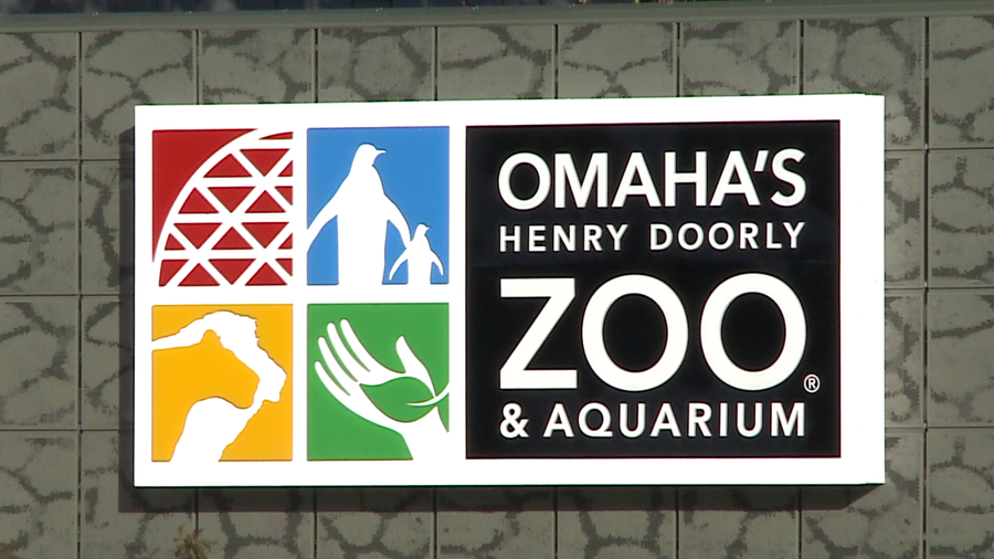 Omaha zoo welcomes 2 millionth visitor