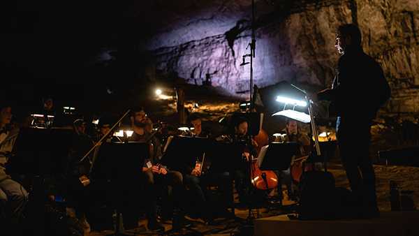 Final touches being put on Louisville Orchestra, Yo-Yo Ma concert - Vimarsana News