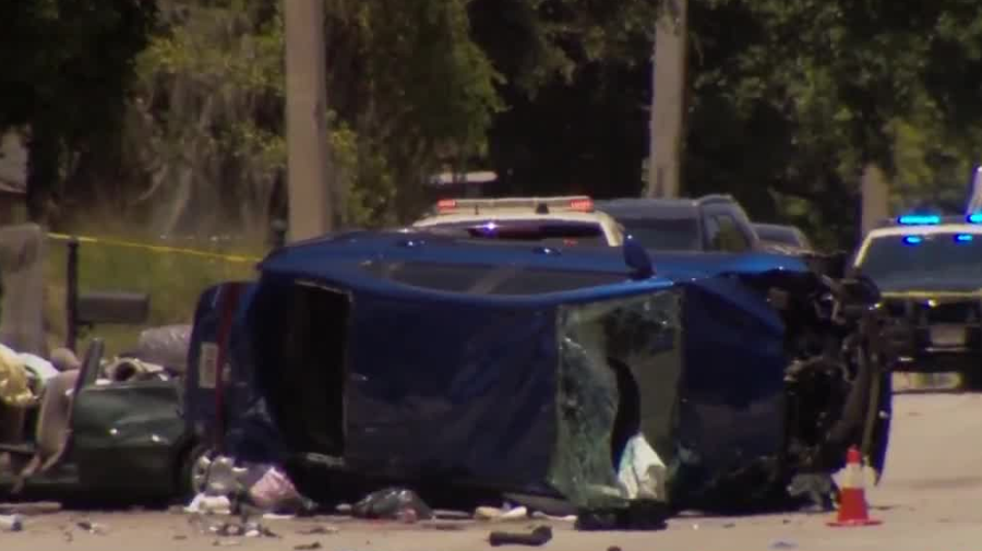 car crash in orange county sends 4 to hospital - orlando sentinel on car accident orlando sunday