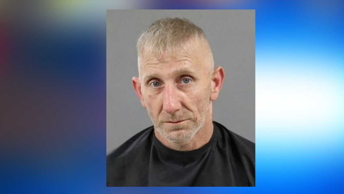 Upstate man shot at woman, then threatened to set her car on fire, deputies say