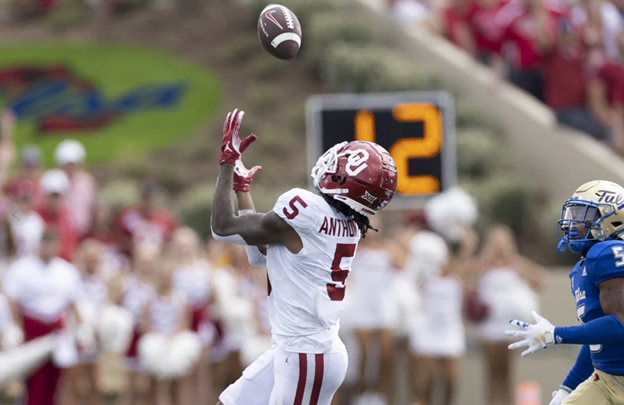 Dillon Gabriel Throws For 5 TDs As Oklahoma Rolls Past Tulsa