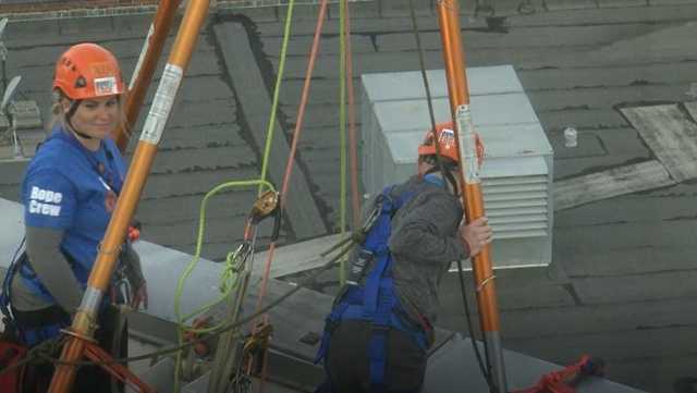 Thrill seekers went 'Over the Edge' of the Hyatt Regency for Down syndrome - Vimarsana News