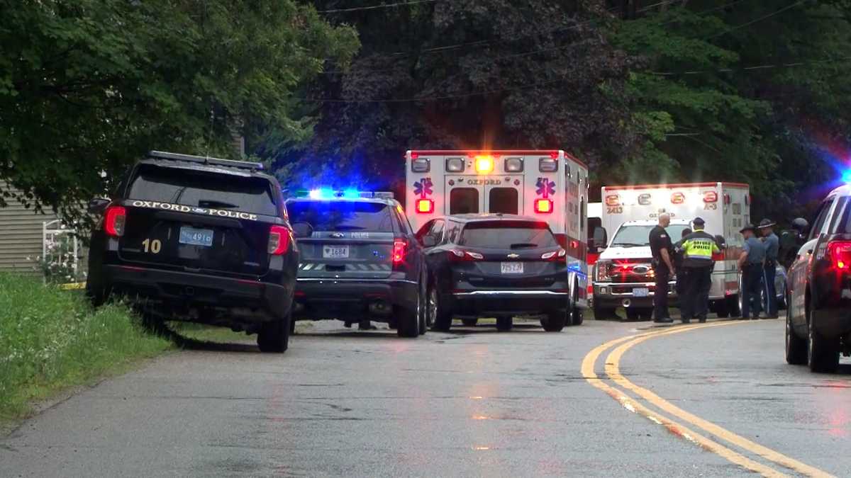 Oxford couple's children in home during apparent murdersuicide, DA says