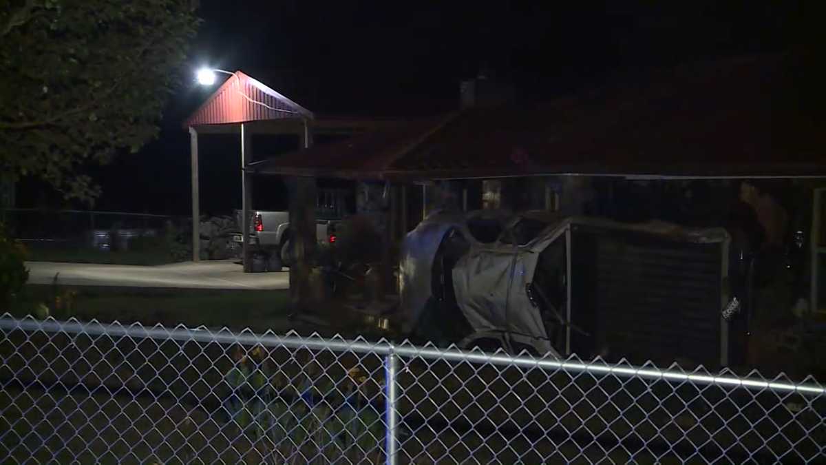 ASP investigates deadly accident in Ozark