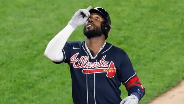 Braves re-sign slugger Marcell Ozuna