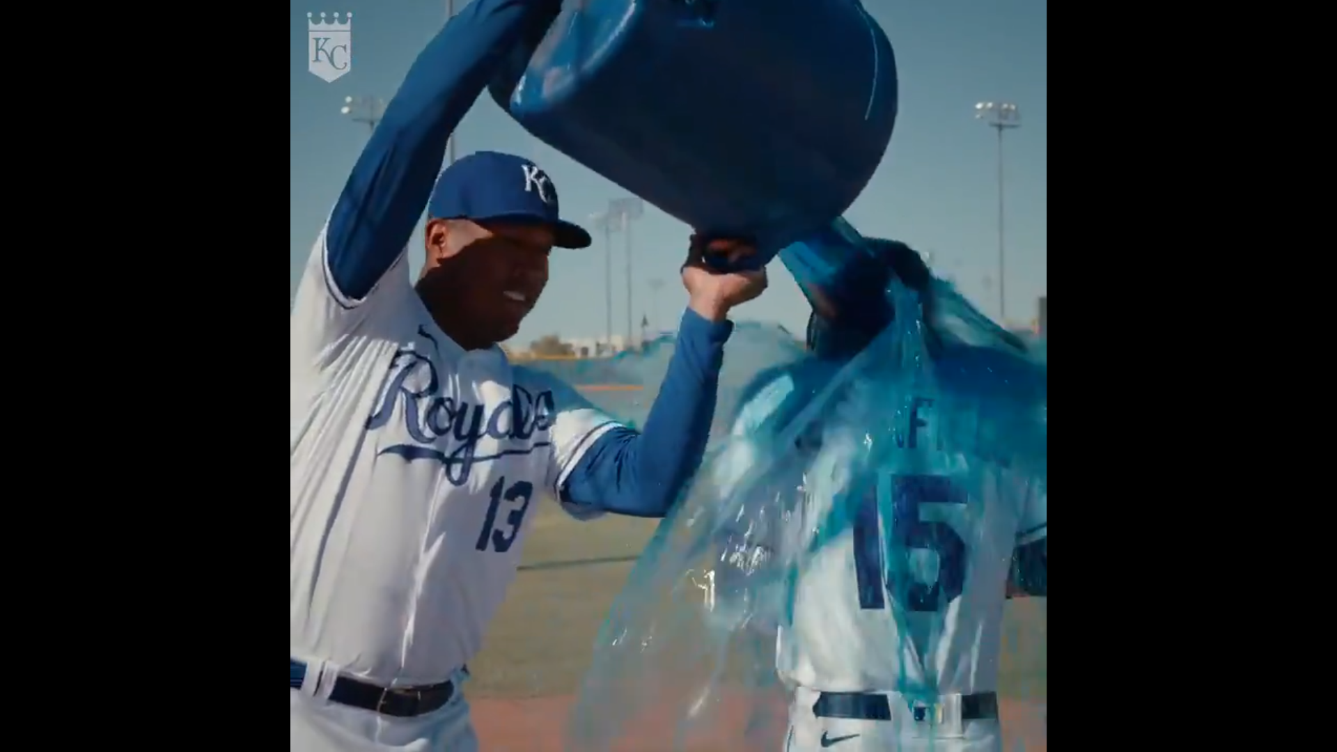 Kansas City Royals Hoping City Will Paint It Blue To Celebrate Opening Day 4state News Mo Ar Ks Ok