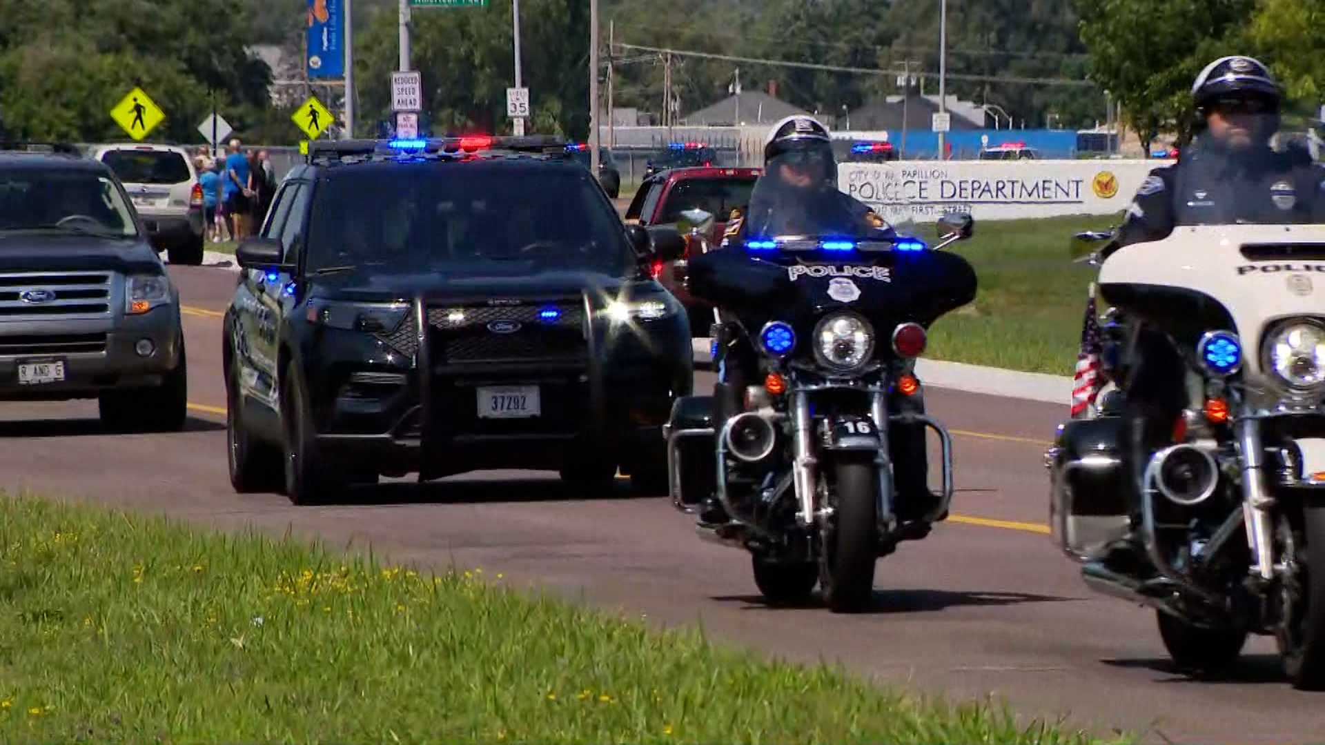 Papillion police officer remembered at funeral - Vimarsana News