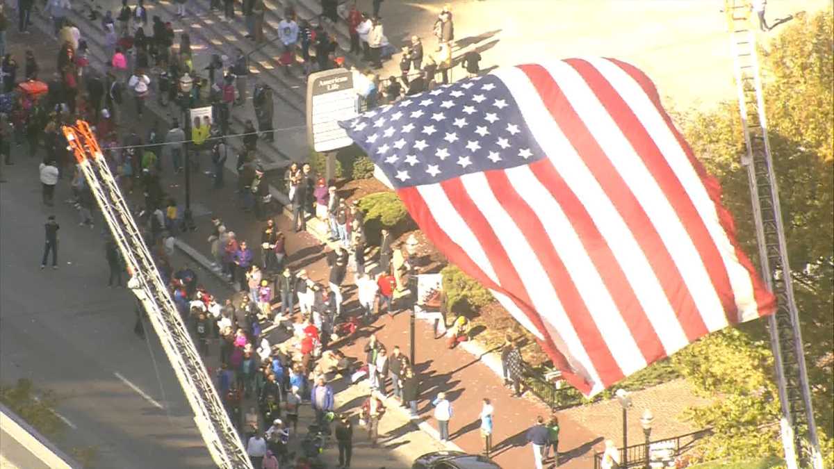 Louisville honors veterans with annual parade
