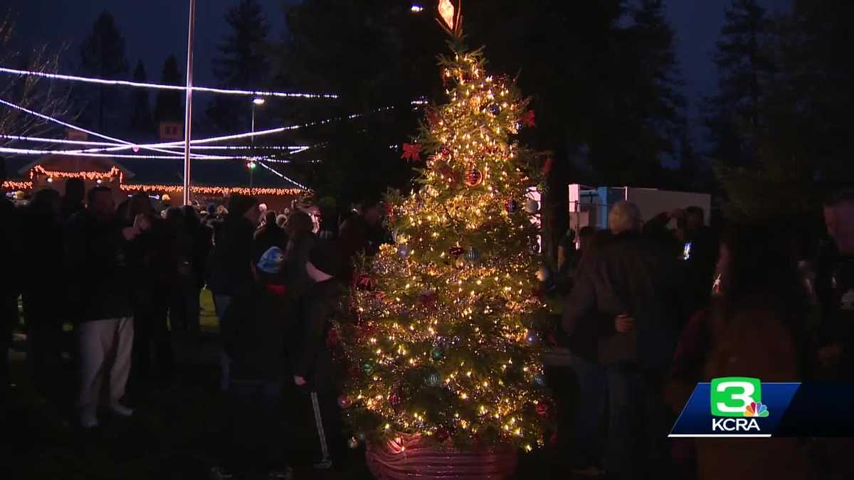 Community devastated by Camp Fire comes together for Christmas