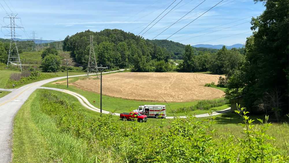 South Carolina: Coroner identifies paraglider following crash - Vimarsana News