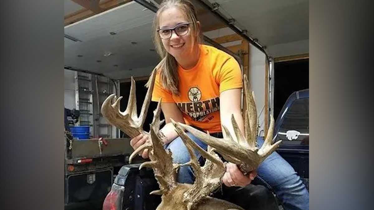 40point whitetail buck shot by teen may set new Kansas record for size