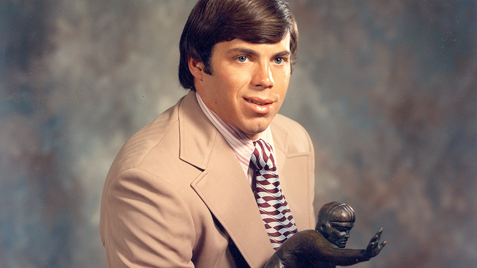 Friend remembers legendary Auburn quarterback Pat Sullivan