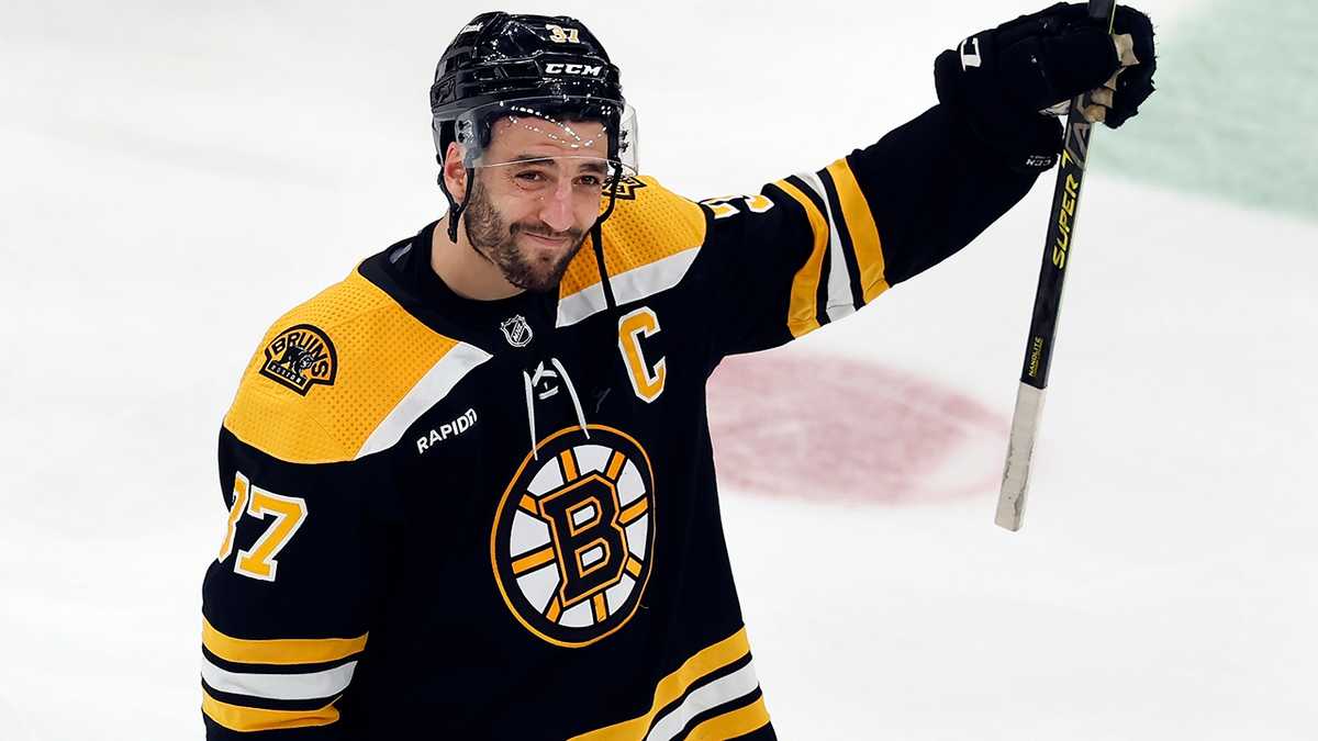 Patrice Bergeron Boston Bruins Hockey Jersey Size 52