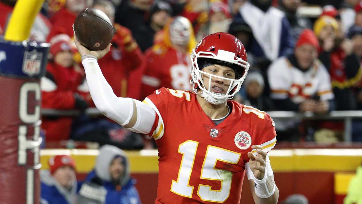 FedEx Air NFL Player of the Year: Chiefs' Mahomes nominated