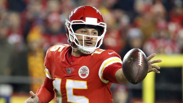 Patrick Mahomes opens up on chasing Tom Brady's GOAT status: 'Hard