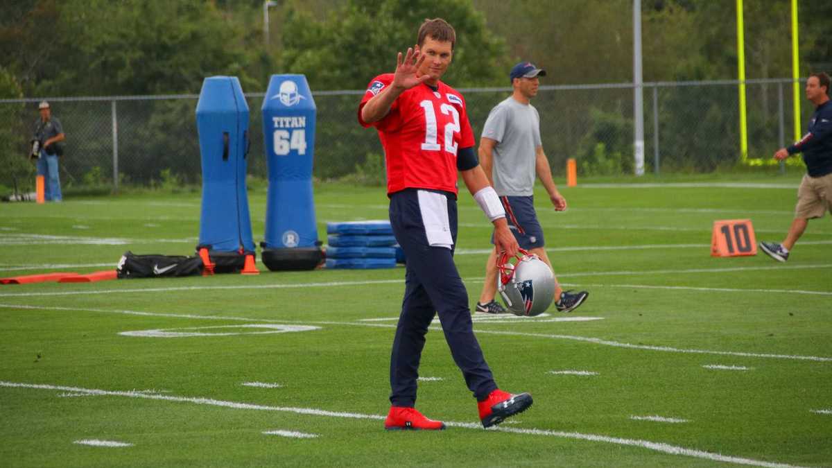 Bickley: Tom Brady isn't the GOAT, but is greatest quarterback in history