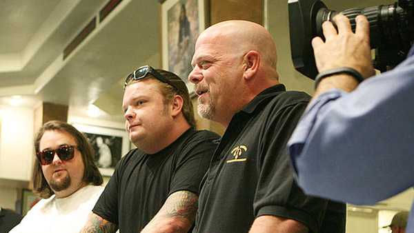 Pawn Stars' Rick Harrison on Fame, Imitators And Why His Fiancée Will Never  Be on the Show | HuffPost Entertainment