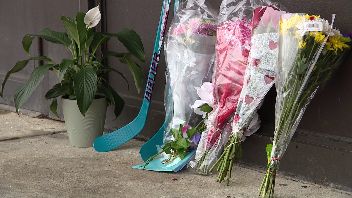 High school hockey returns to ice in RI after deadly shooting