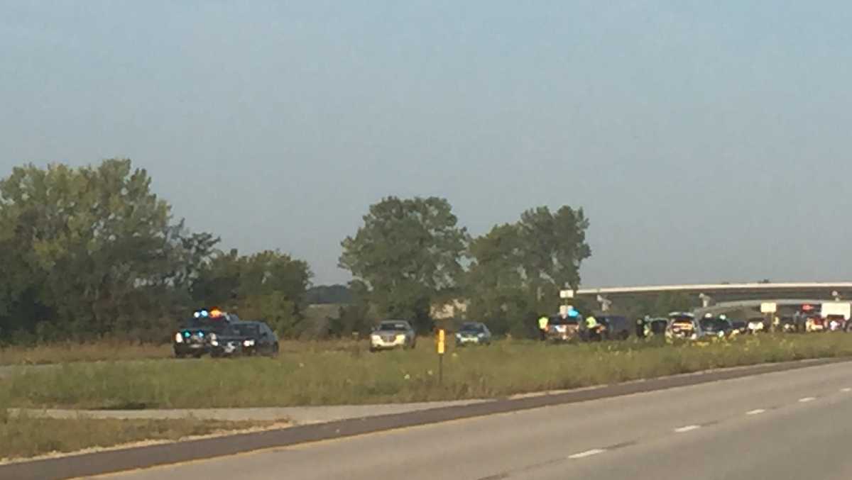 Leawood man dies early Saturday after being struck by car on Kansas 10