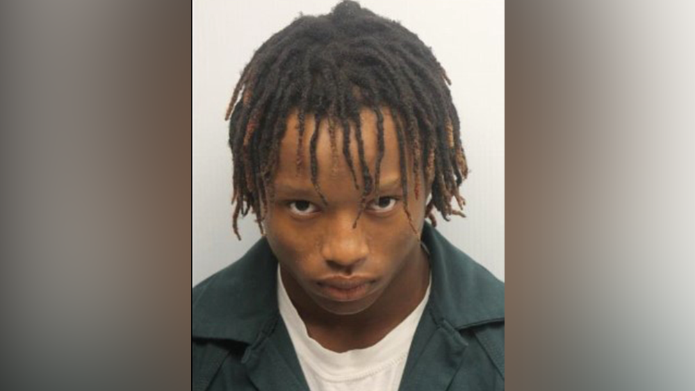 Savannah: 17 year old charged with murder in teen shooting death - WJCL