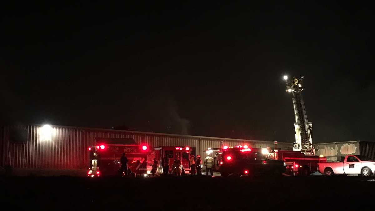 Multiple crews work building fire on Pelham Road