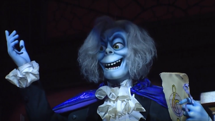 Take a sneak peek at new Phantom Theater attraction opening at Kings Island