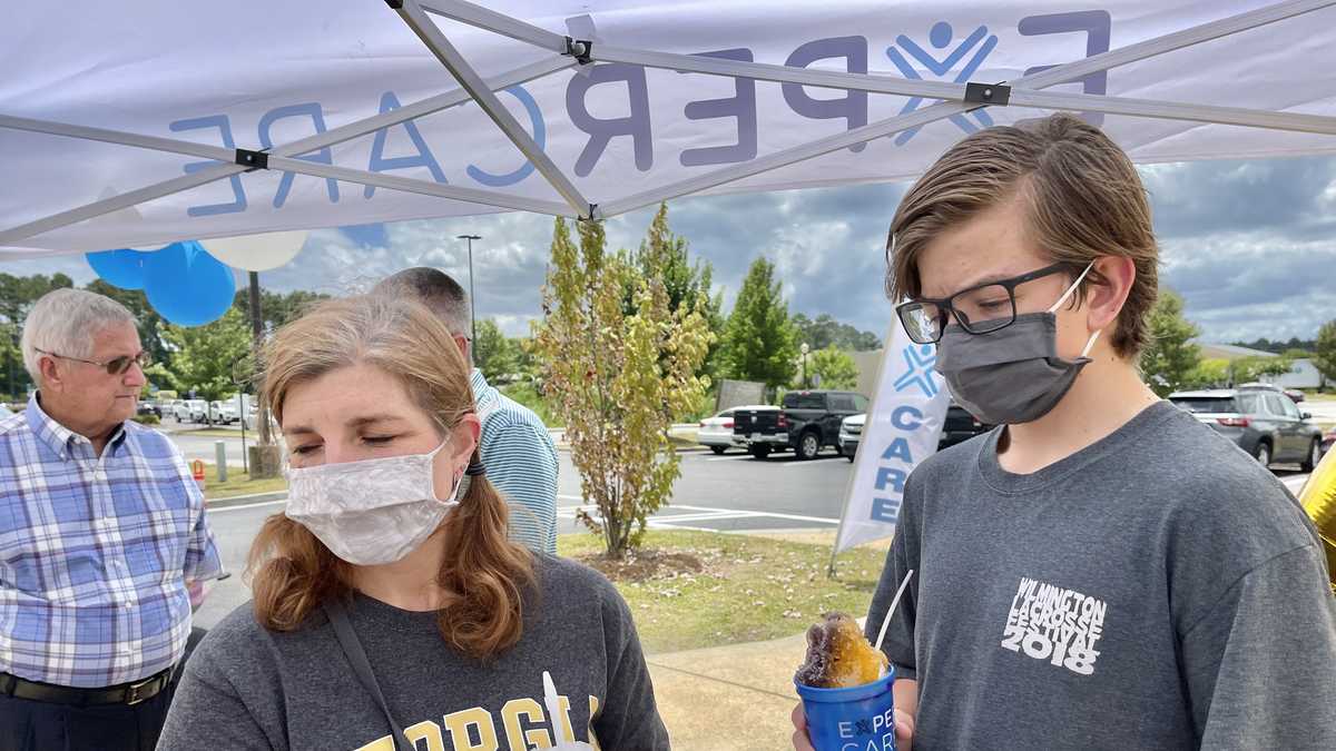 PHOTOS ExperCare celebrates 12th anniversary in Richmond
