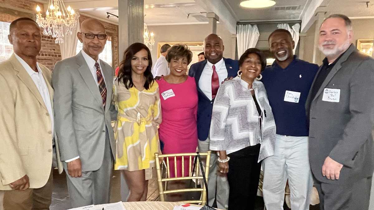 GALLERY Buy Local Savannah Luncheon. Did we take your photo?