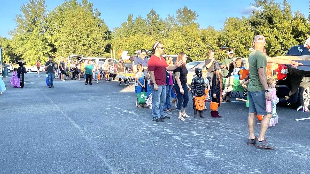 PHOTOS Richmond Hill YMCA Trunk or Treat