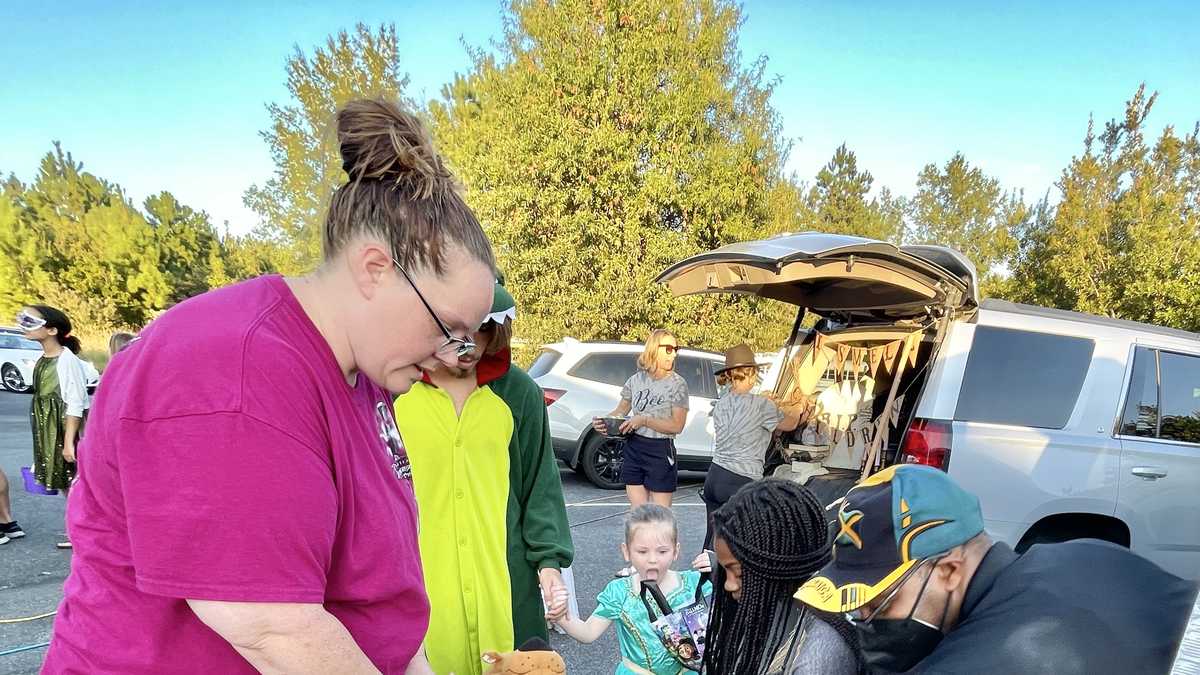 PHOTOS Richmond Hill YMCA Trunk or Treat