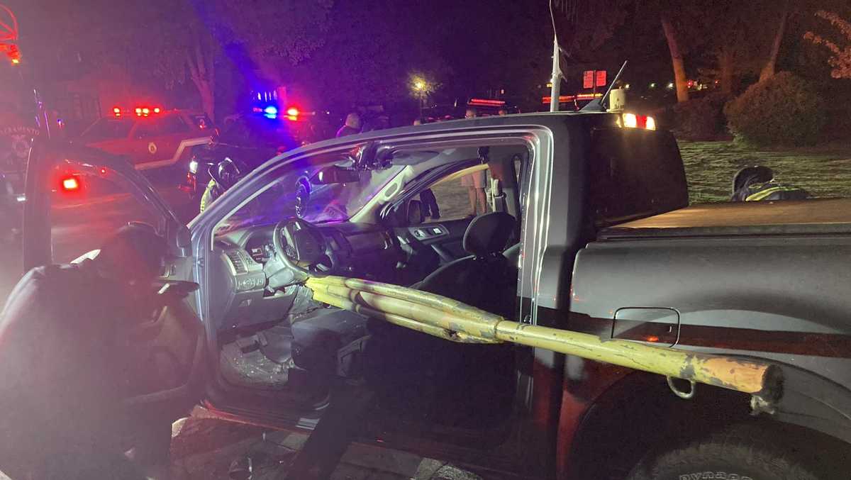 Driver seriously injured in accident at Land Park in Sacramento